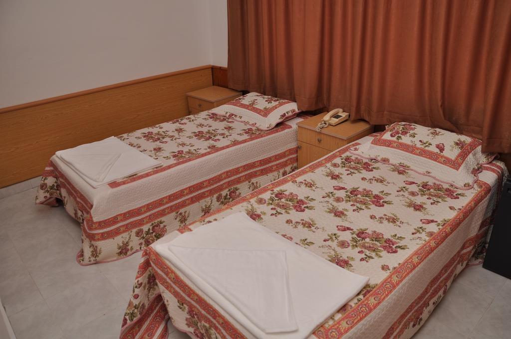 Kleopatra Beach Yildiz Hotel Alanya Room photo