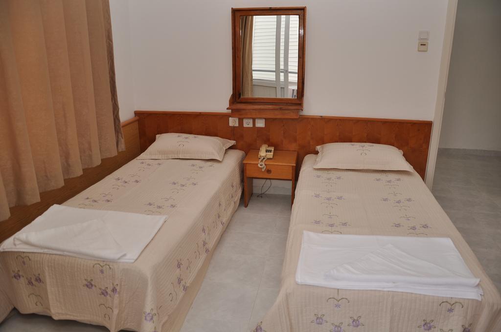 Kleopatra Beach Yildiz Hotel Alanya Room photo